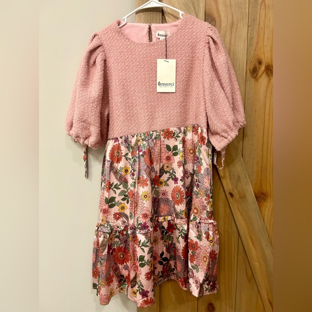 Blush floral dress NWT